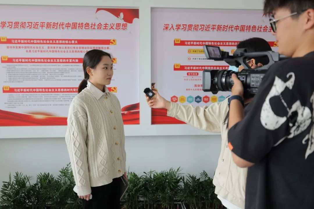 ab4def979e4046cb86f87fad7068b33b.jpg ab4def979e4046cb86f87fad7068b33b.jpg